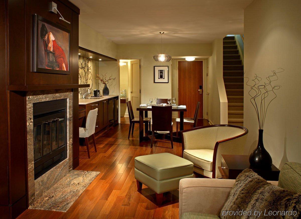 Hotel Taboo Muskoka Gravenhurst Wnętrze zdjęcie