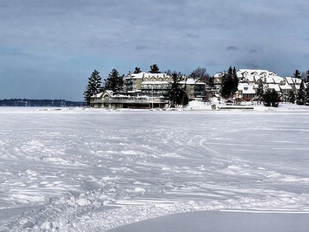 Hotel Taboo Muskoka Gravenhurst Zewnętrze zdjęcie