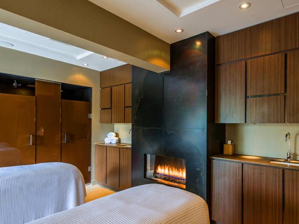Hotel Taboo Muskoka Gravenhurst Zewnętrze zdjęcie