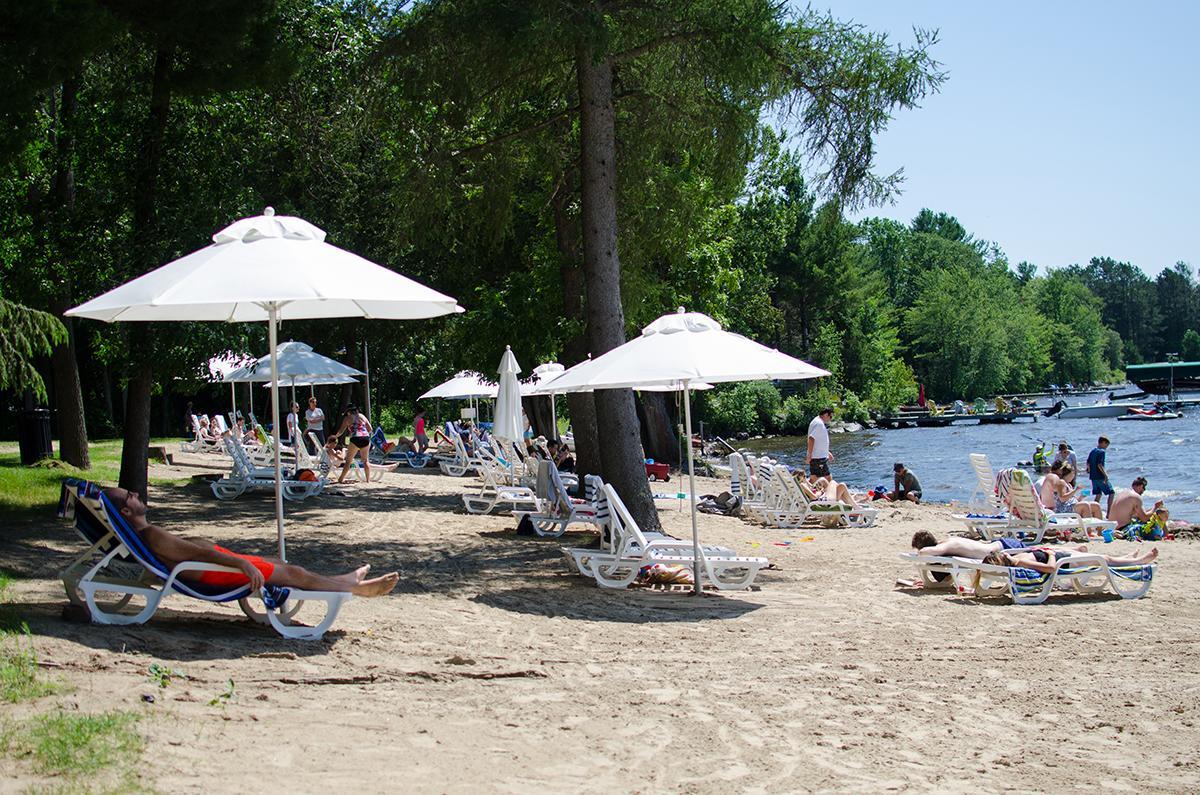 Hotel Taboo Muskoka Gravenhurst Zewnętrze zdjęcie