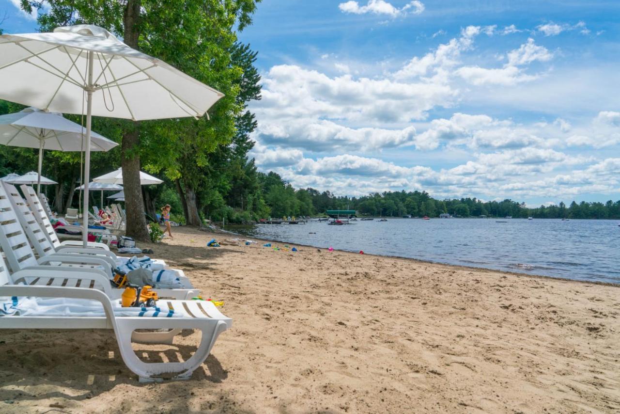 Hotel Taboo Muskoka Gravenhurst Zewnętrze zdjęcie